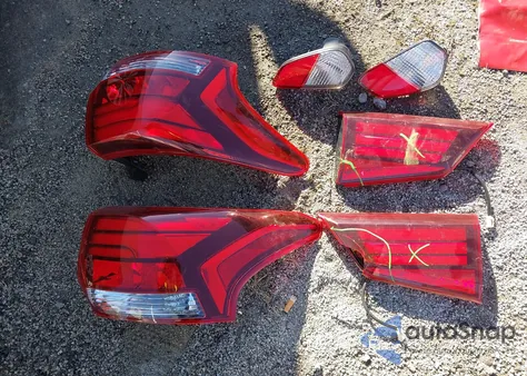 2019 Mitsubishi Outlander Se z USA, uszkodzony, nr VIN JA4AD3A37KZ007149